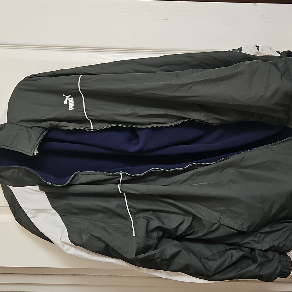 Puma Men's Black and White Windbreaker Reversable